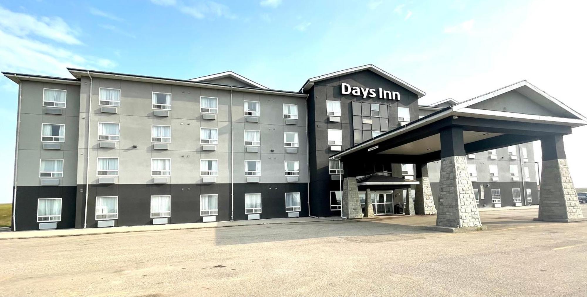 Days Inn By Wyndham Grande Prairie Ngoại thất bức ảnh