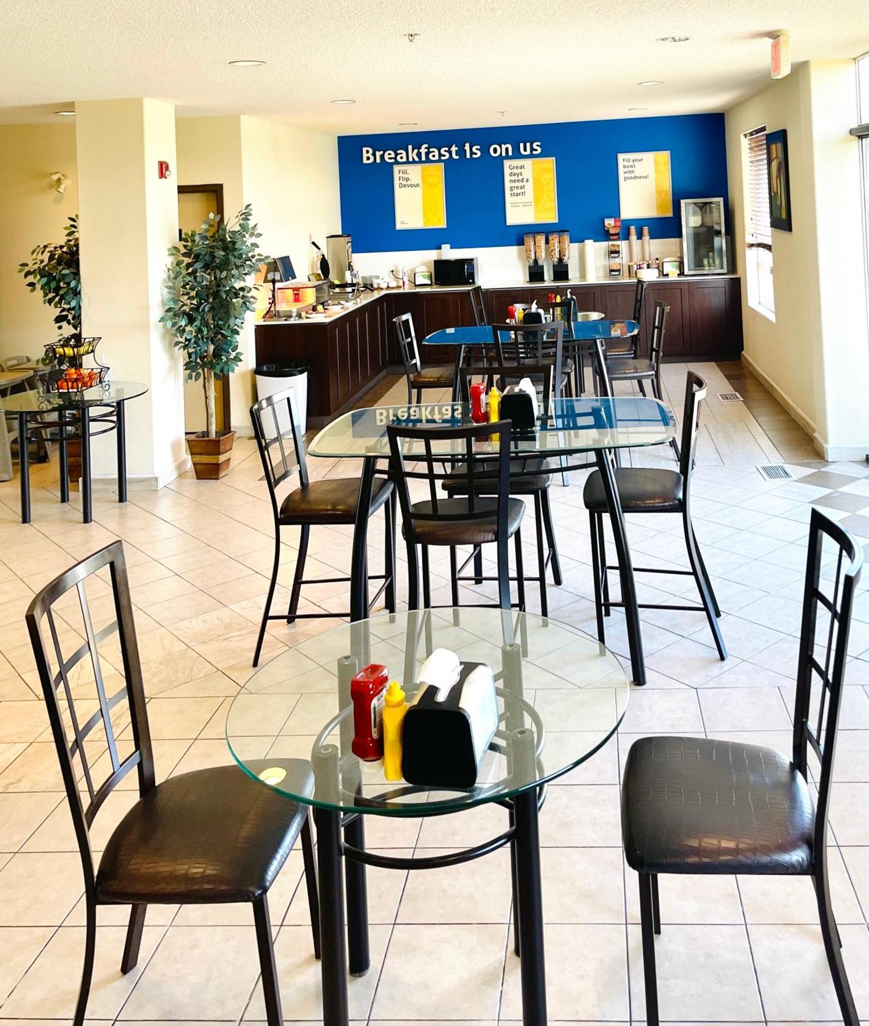 Days Inn By Wyndham Grande Prairie Ngoại thất bức ảnh